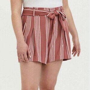 Torrid Striped Dusky Rose/Pink and White Tie Front Paperbag Shorts NEW